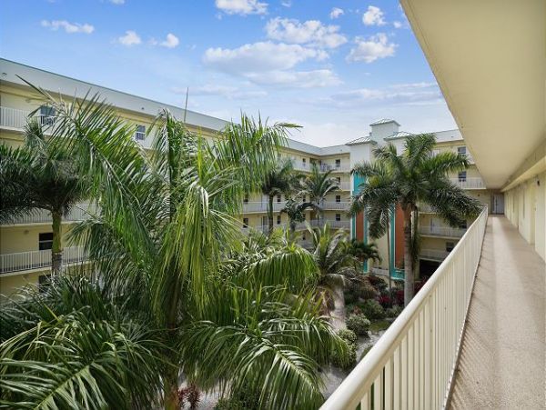Treasure Island Condo 1011631