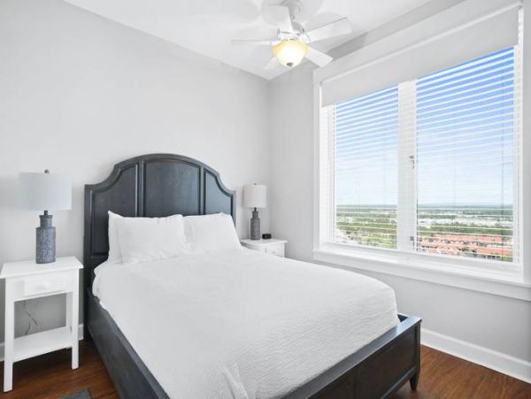 Panama City Vacation Condo Walk to Beach Three Bedroom
