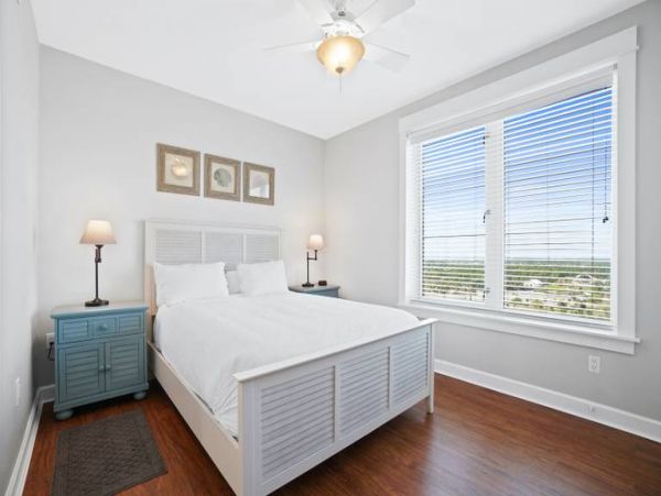 Panama City Vacation Condo Walk to Beach Three Bedroom