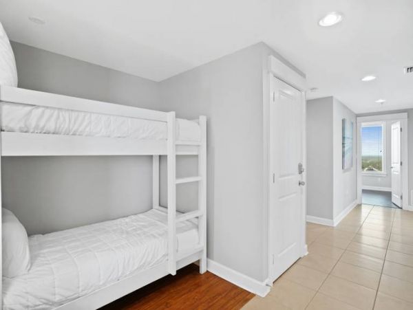 Panama City Vacation Condo Walk to Beach Three Bedroom