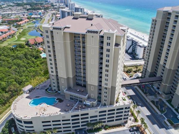 Panama City Vacation Condo Walk to Beach Three Bedroom