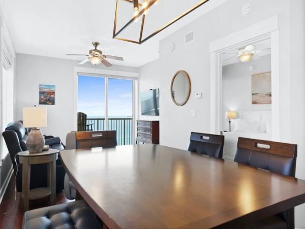 Panama City Vacation Condo Walk to Beach Three Bedroom