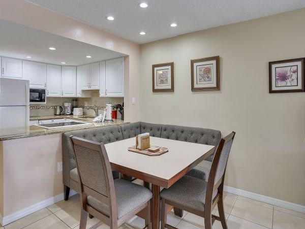 Treasure Island Condo 1011638
