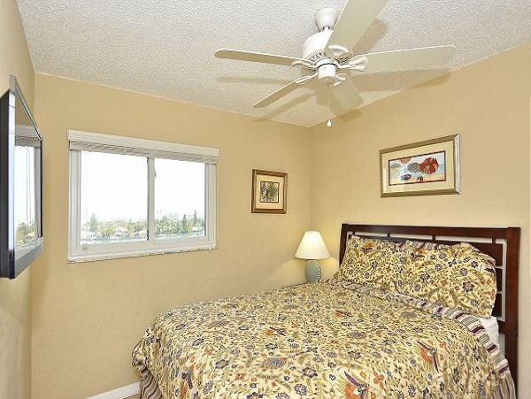 Treasure Island Condo 1011638