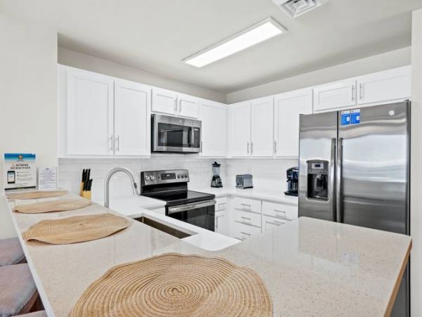 Gulf Views Vacation Condo Three Bedroom