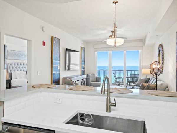 Gulf Views Vacation Condo Three Bedroom