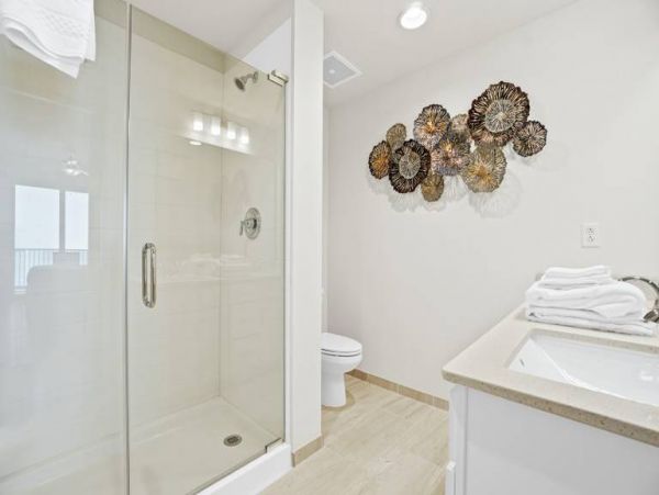 Gulf Views Vacation Condo Three Bedroom