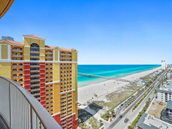 Gulf Views Vacation Condo Three Bedroom
