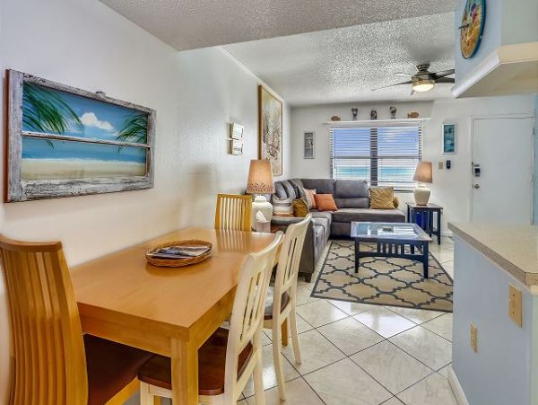Lovely Beachfront 2 Bedroom Vacation Condo