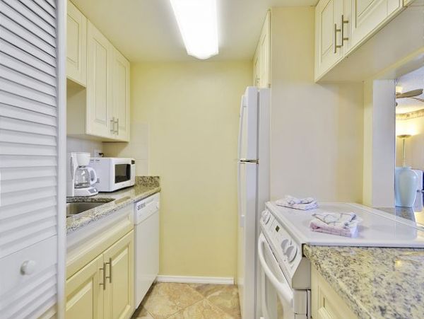 1 Bedroom Condo located at Sunset Beach neighborhood