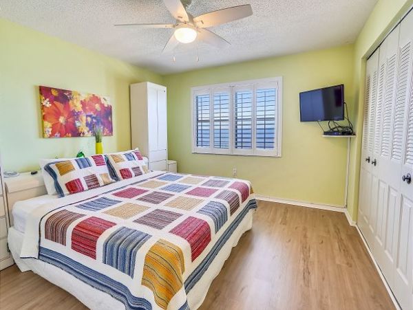 On Beach Treasure Island Vacation Condo Two Bedroom