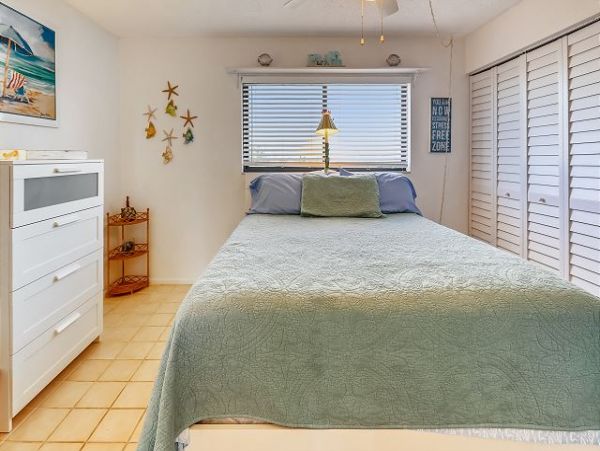 Treasure Island Condo 1011645