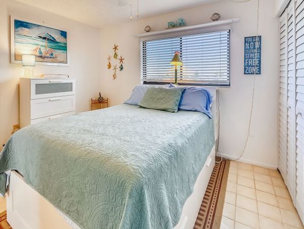 Treasure Island Condo 1011645