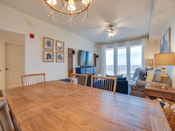 Walk to Beach Panama City Vacation Condo Three bedroom