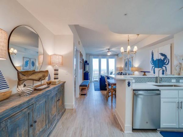 Walk to Beach Panama City Vacation Condo Three bedroom