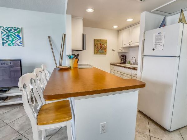 Treasure Island Condo 1011648