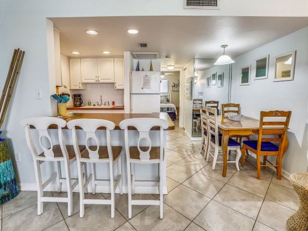 Treasure Island Condo 1011648