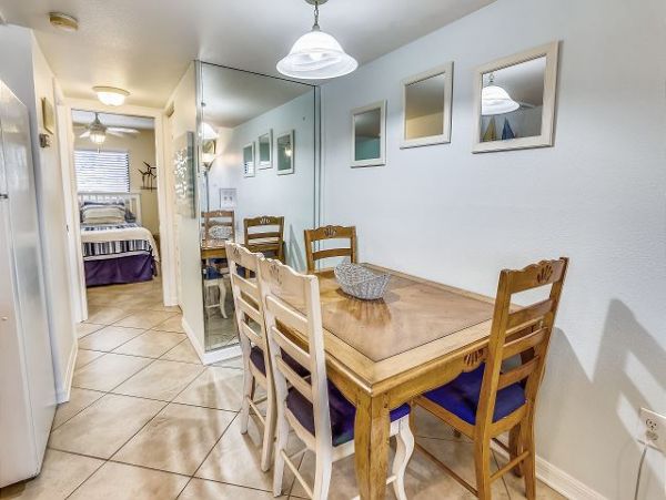 Treasure Island Condo 1011648