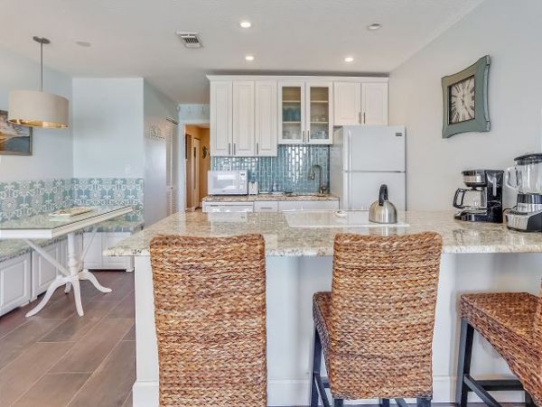 Treasure Island Condo 1011649