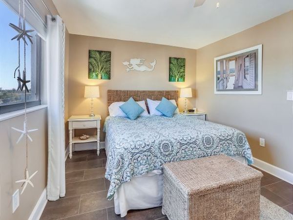Treasure Island Condo 1011649