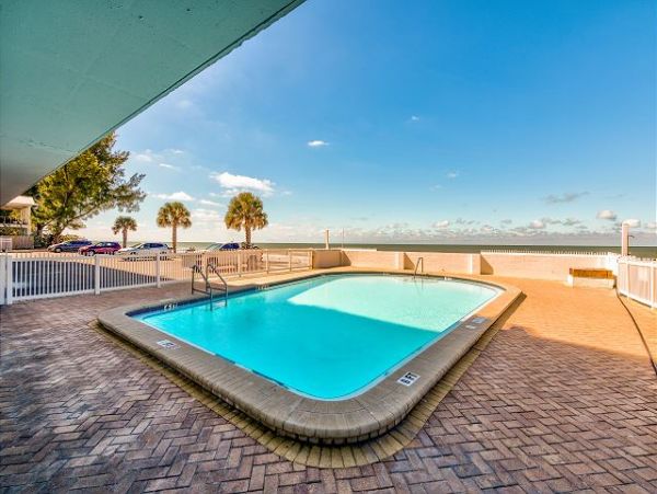 Treasure Island Condo 1011649