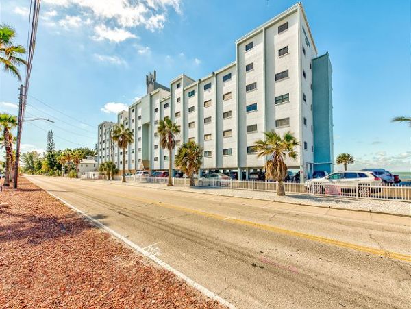 Treasure Island Condo 1011649