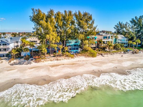 Gulf Views Treasure Island Vacation Home Three Bedroom