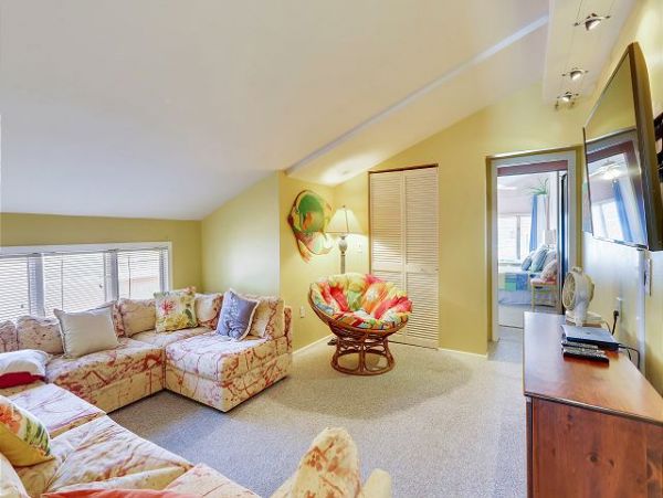 Gulf Views Treasure Island Vacation Home Three Bedroom