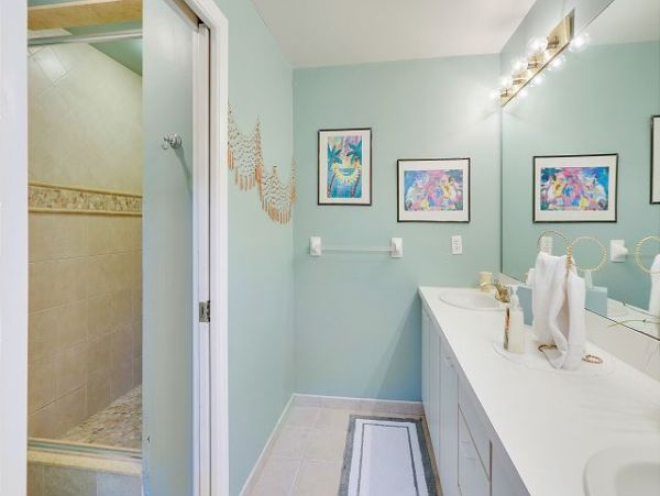 Gulf Views Treasure Island Vacation Home Three Bedroom