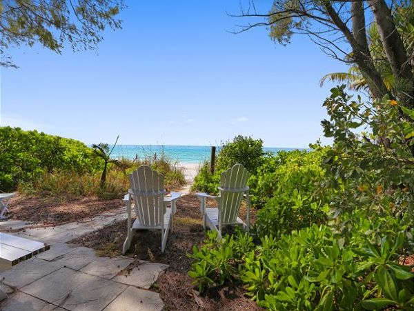 Gulf Views Treasure Island Vacation Home Three Bedroom
