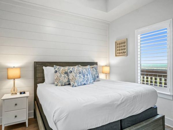 Gulf Views Panama City Vacation Condo Three Bedroom