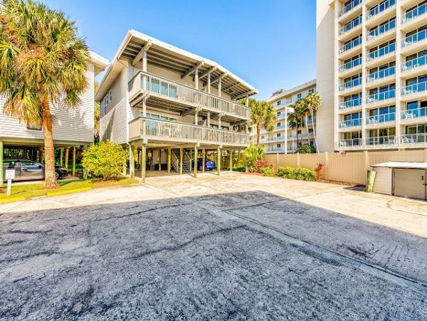 Treasure Island Home 1011653