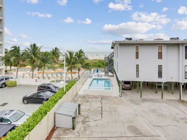 Treasure Island Home 1011653