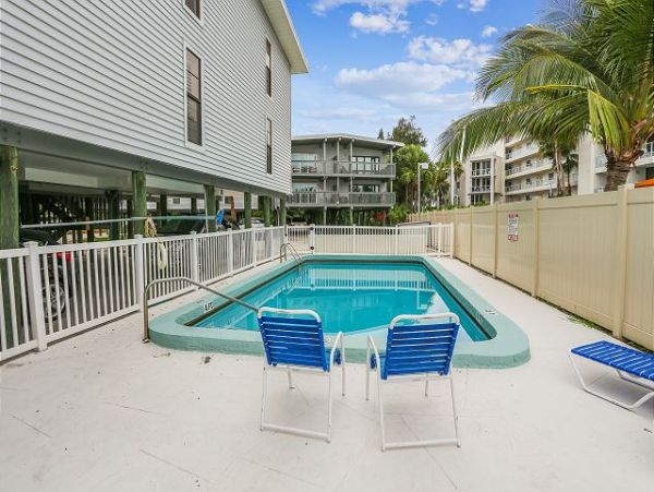 Treasure Island Home 1011653