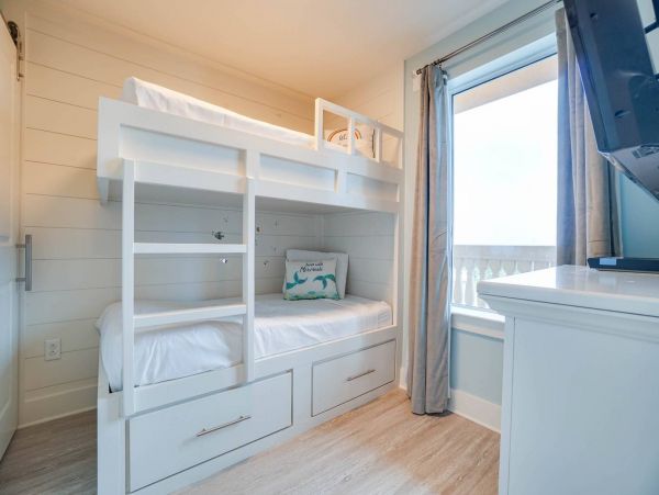 Gulf View Three Bedroom Vacation Condo in Panama City Beach