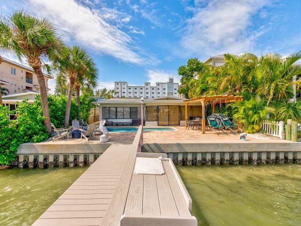 Treasure Island Home 1011660