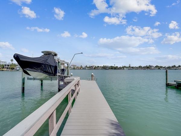 Treasure Island Home 1011660