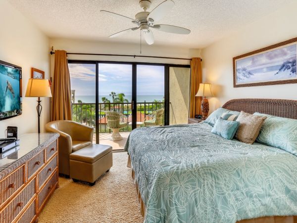 Treasure Island Lovely 2 Bedroom Getaway