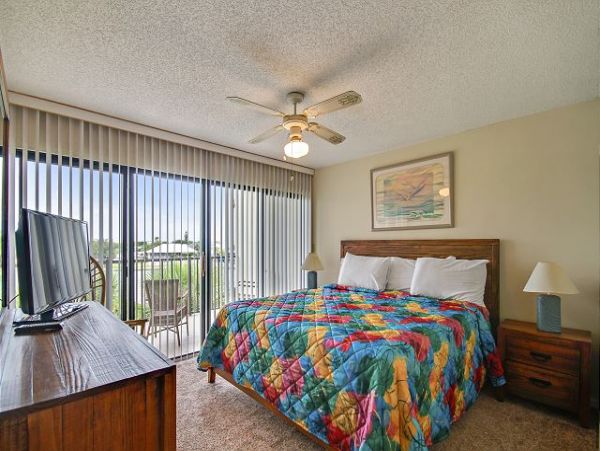 Treasure Island Condo 1011668