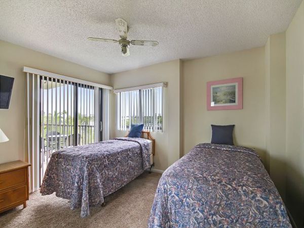 Treasure Island Condo 1011668