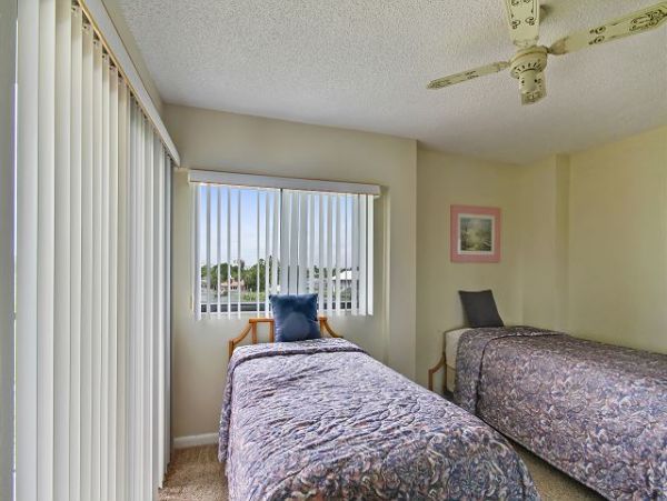 Treasure Island Condo 1011668