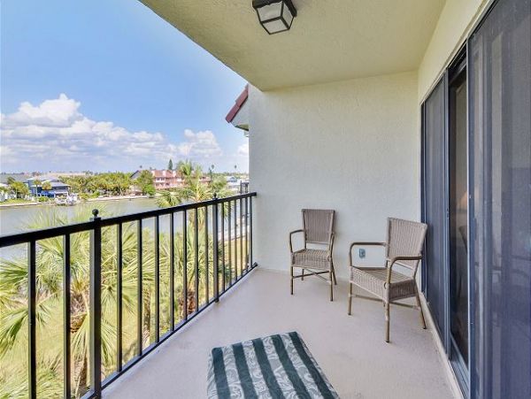 Treasure Island Condo 1011668