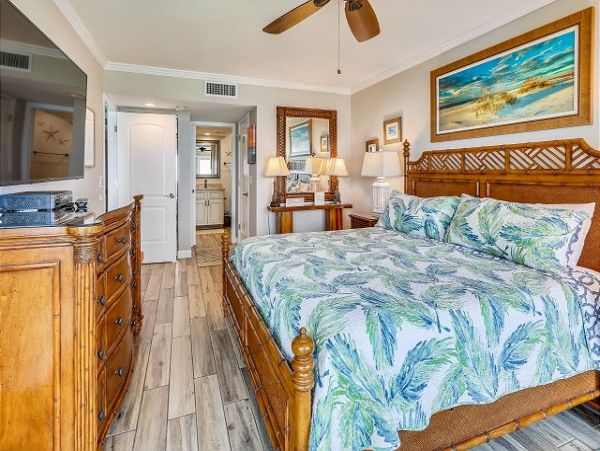 Treasure Island Condo 1011671
