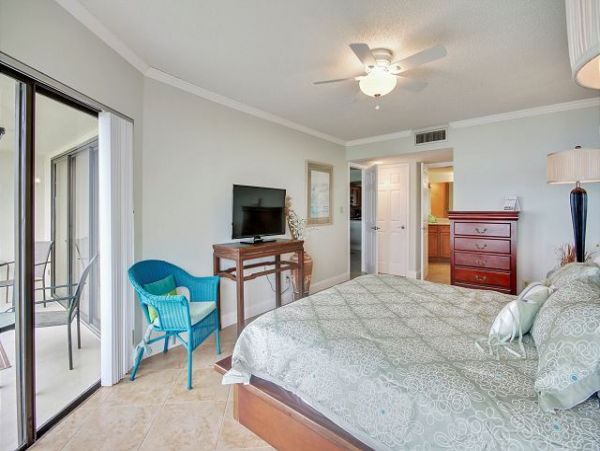 Treasure Island Condo 1011673