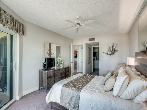 Treasure Island Condo 1011675