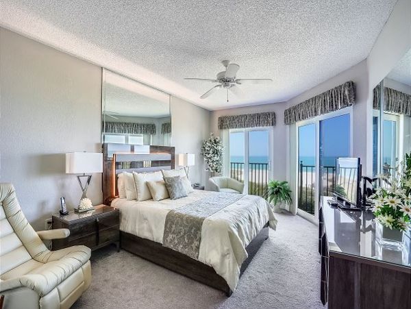 Treasure Island Condo 1011675