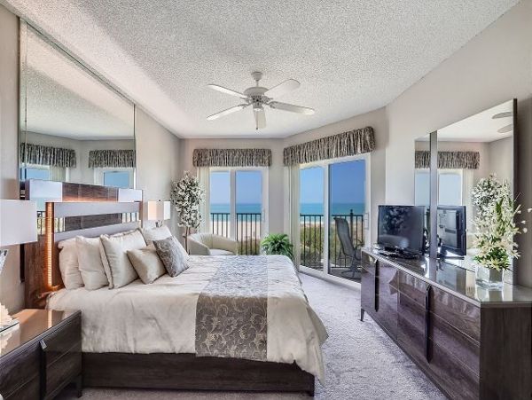Treasure Island Condo 1011675