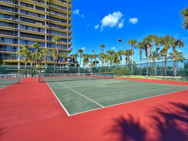 Treasure Island Condo 1011675
