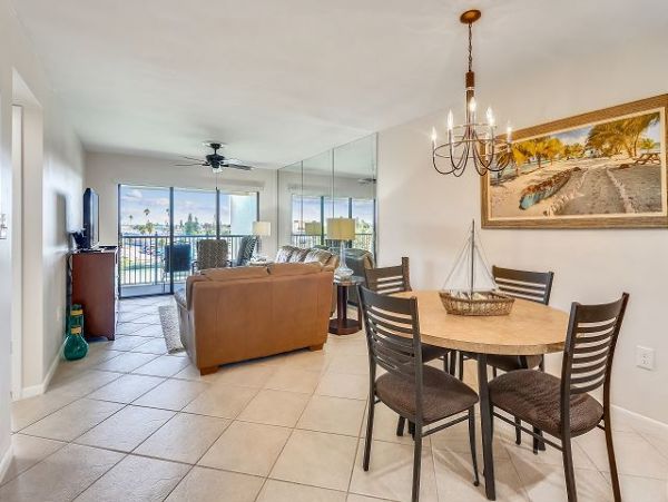 Treasure Island Condo 1011676