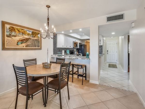 Treasure Island Condo 1011676